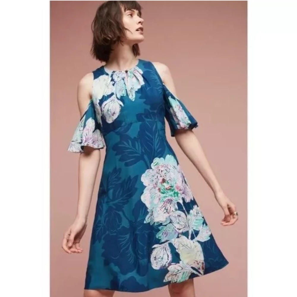 Maeve Anthropologie Size 8 Cold Shoulder Knee Length Dress‎ Floral Blue A28